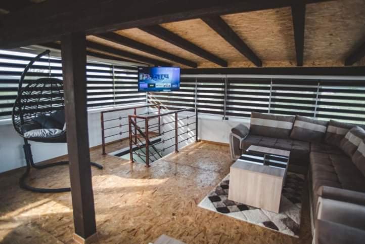 Villa Vanesa บีฮัช ภายนอก รูปภาพ